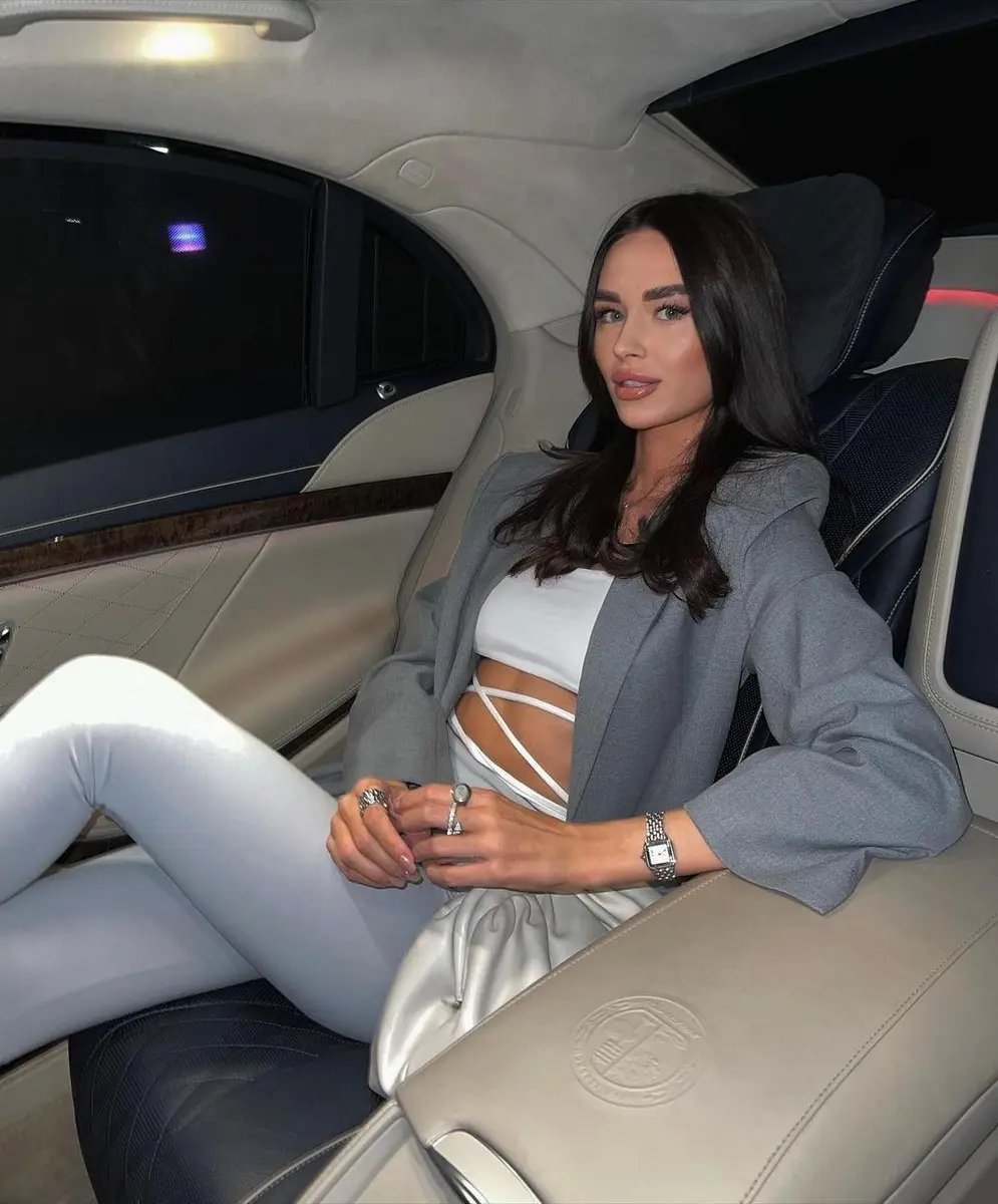 Fiona escort in London